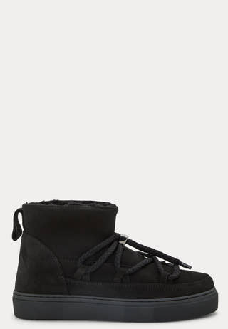 Classic Low Sneaker