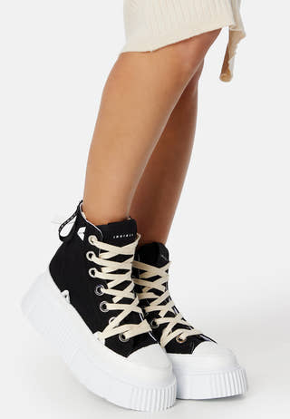 Matilda Canvas High