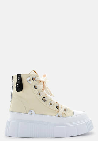 Matilda Canvas High