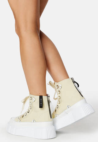 Matilda Canvas High