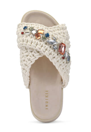 Slipper Woven Stones