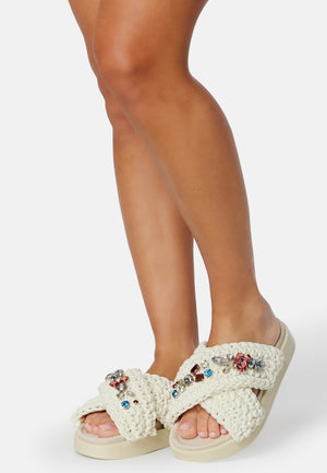Slipper Woven Stones