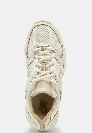 530AA Sneaker