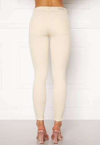 Blush Mid Ank Raw Jeans