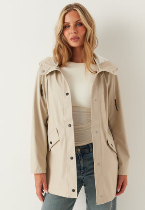 Elisa Raincoat
