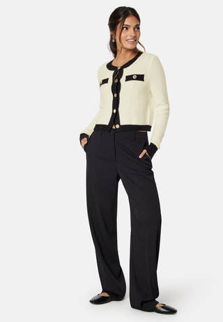 Lady O-Neck Cardigan Knit