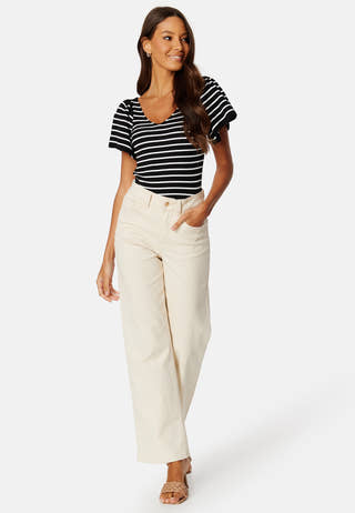 Onllleelo Stripe Back Pullover Knit