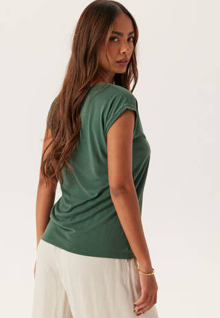 Pckamala Tee