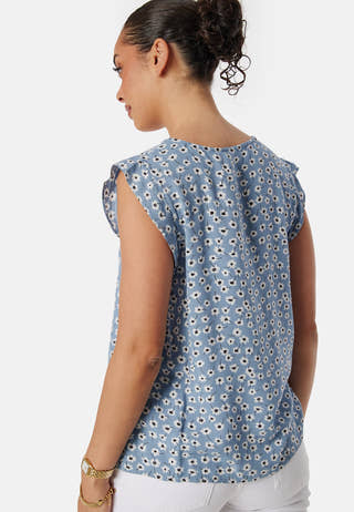 Pcnya SL V-Neck Top