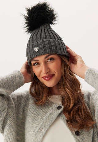 Pom Pom Hat