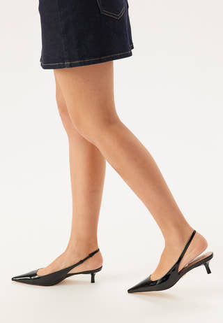 Kari Slingback