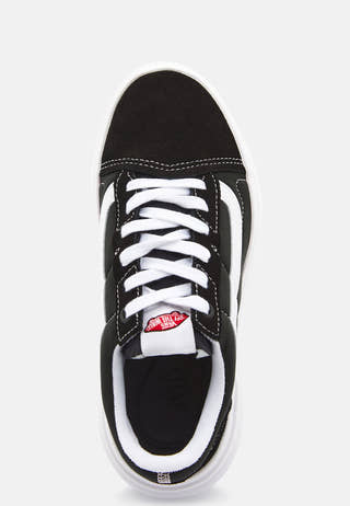UA Old Skool Overt Sneakers