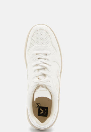 V-10 Sneaker