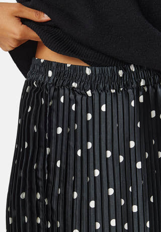 Megga Christas High Waist Pleat Skirt