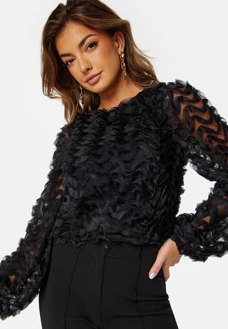 Svala LS Crop Top