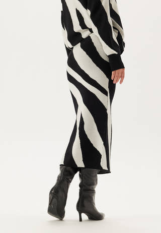 Vmnancy Nw 7/8 SKIRT SKIRT SKI