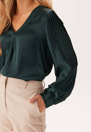 Vmtara L/S V-NECK TOP V-NECK T