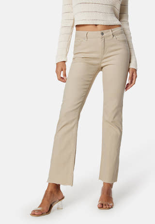 Vmwild Sheila Mid Rise Kick Flare