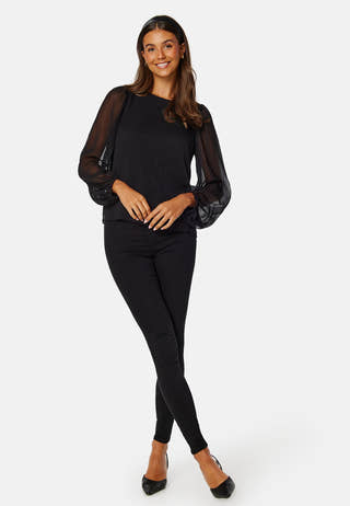 Vifalia O-Neck L/S Top