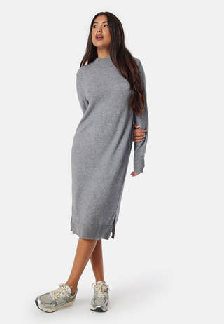 Viril Crew Neck Midi Dress