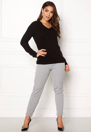 Ril L/S V-neck Knit Top