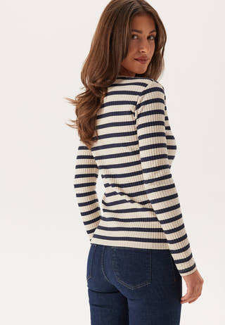 Viamelie O-neck L/S TOP