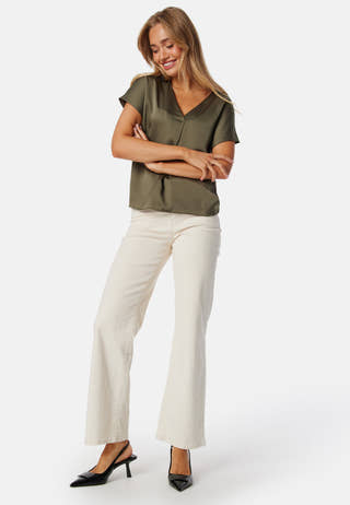 Viellette V-neck S/S SATIN TOP