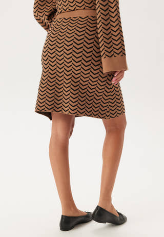 Vilina Hw Skater Skirt