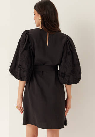 Vimala O-neck 3/4 EMB. DRESS