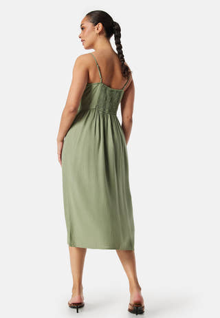 Vipricil strap button dress