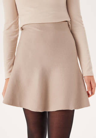 Vizarah Hw Skater Skirt