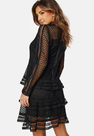 Alberta LS New Lace Dress